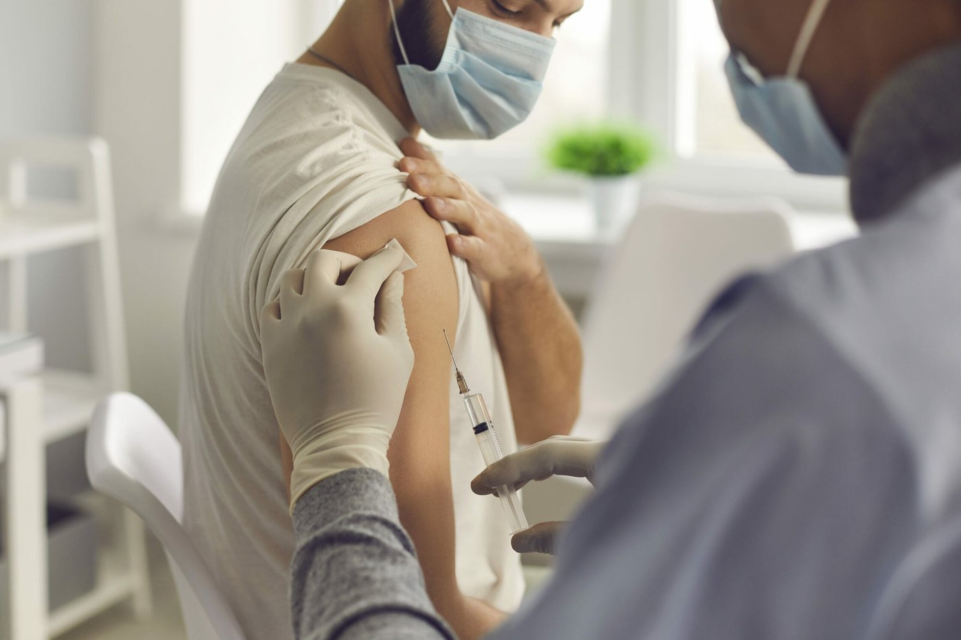 Green card applicant gets a COVID-19 vaccine